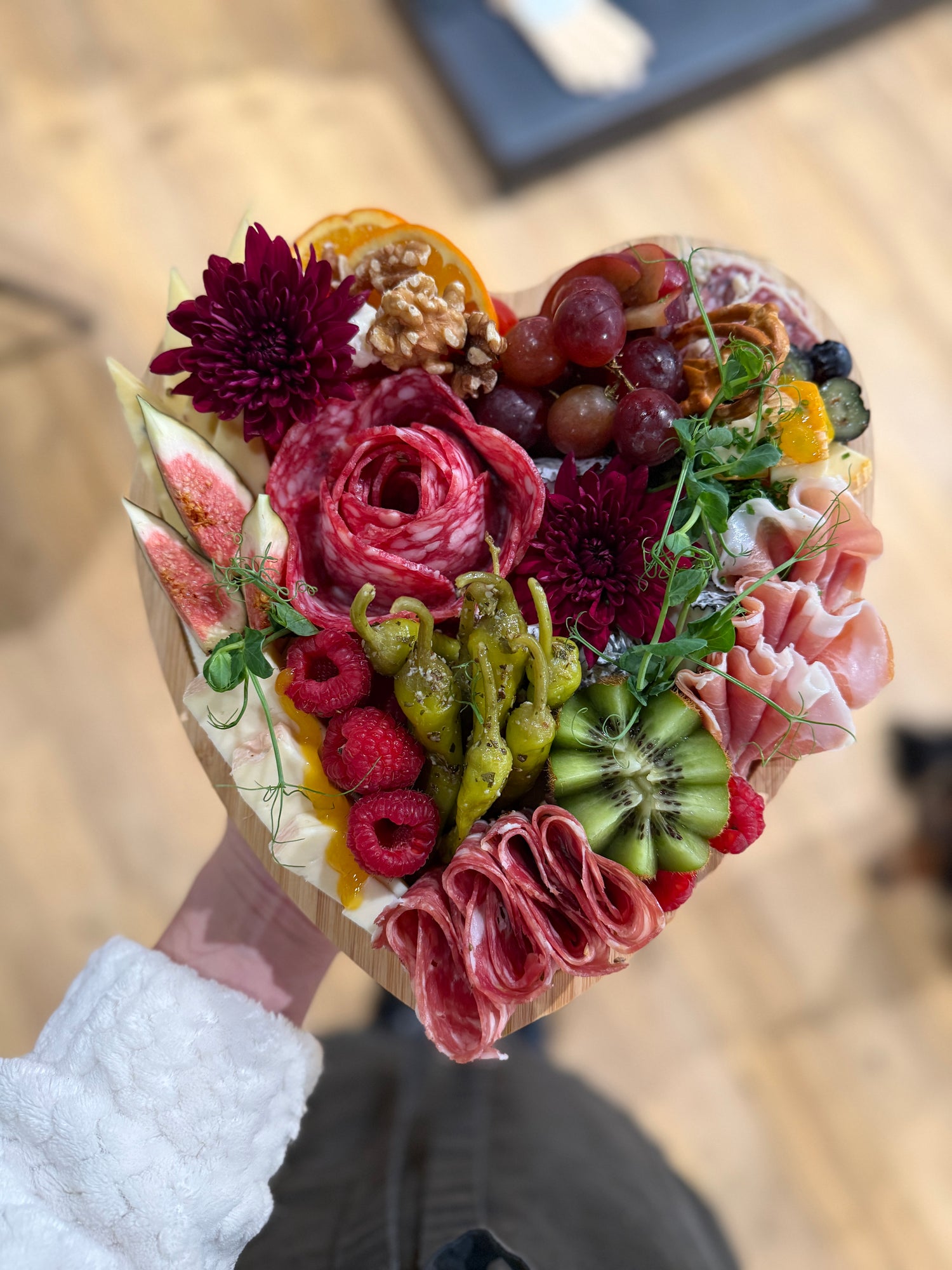 Valentinstags-Charcuterie-Board
