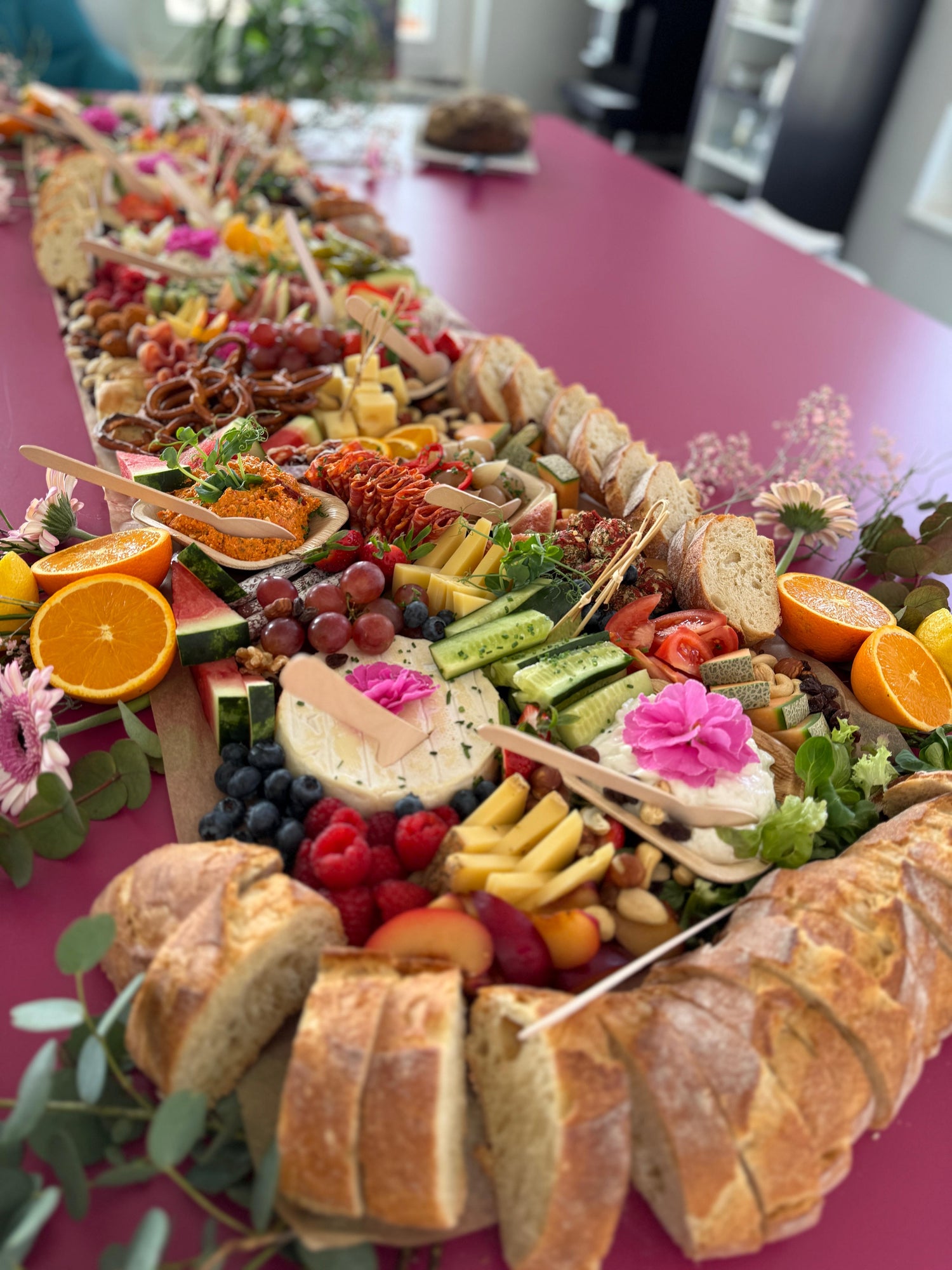 Small Grazing Table "Farmers Market" (10-15 Pax)